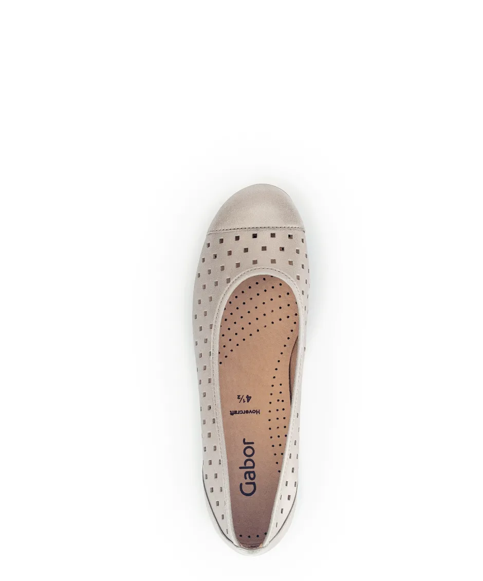iris_gabor_1.webp GABOR IRIS- Beige New
