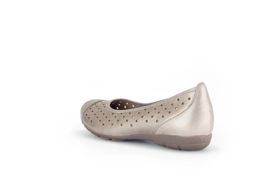 iris_gabor_2.webp GABOR IRIS- Beige New